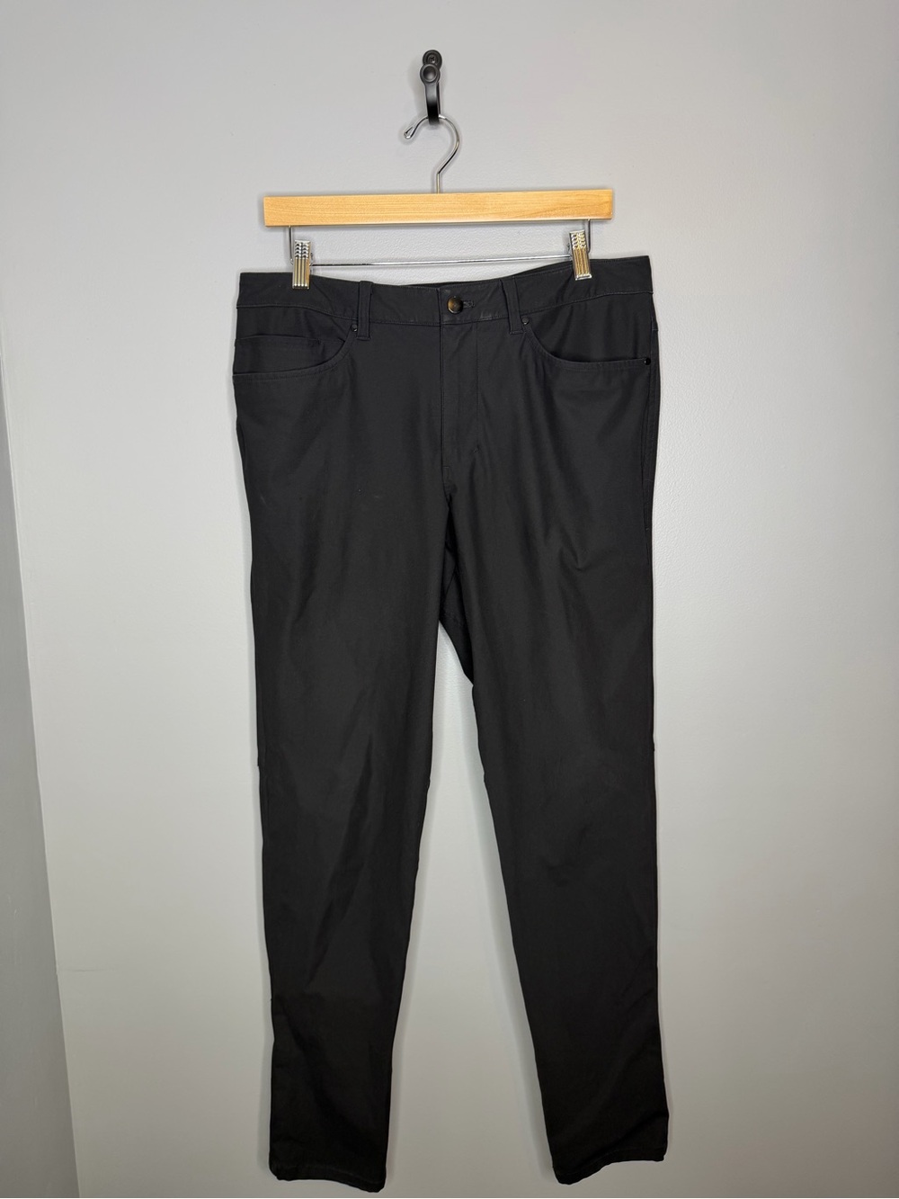 Lululemon men’s pants